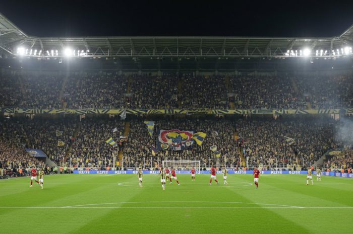Fenerbahçe Nottingham Forest Maçı: Kadıköy’de Kritik Avrupa Mücadelesi