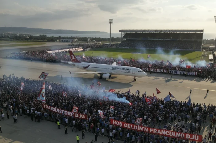 Bordo-Mavililerin Orta Sahadaki Yeni Gücü: Franculino Dju