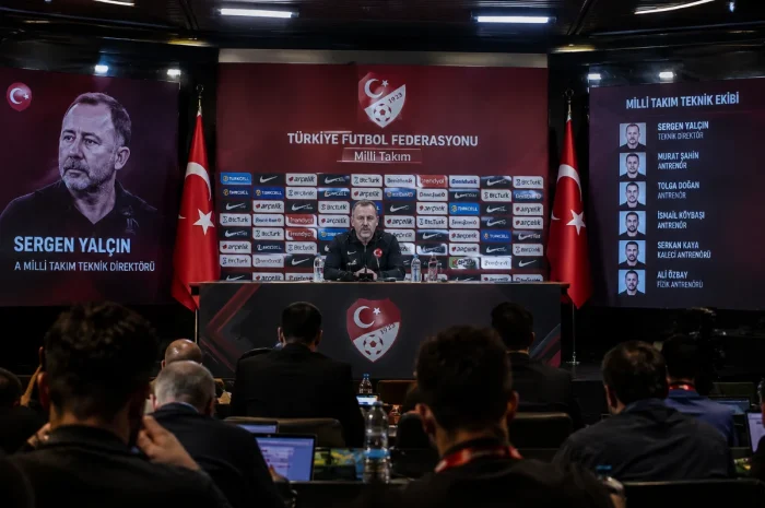 Sergen Yalçın’ın Ay-Yıldızlı Ekibi Netleşti: Teknik Kadronun Stratejik Yapısı